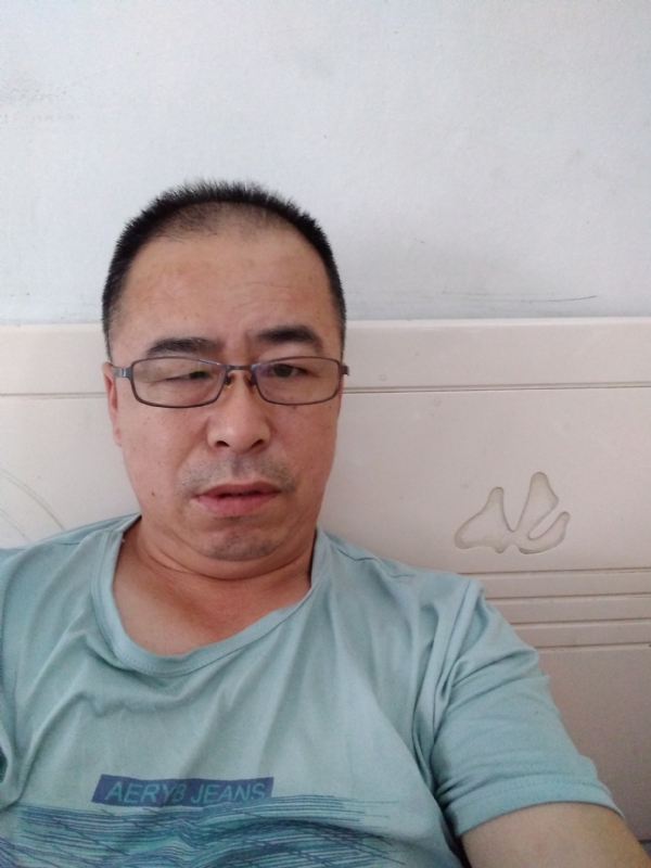 大叔的第一张照片--潍坊认干亲服务网